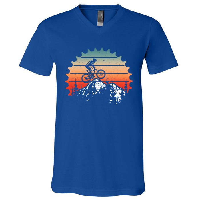 Mens Vintage Mountain Bike Tee Cycling Gear Mountain Biking Cool Gift V-Neck T-Shirt