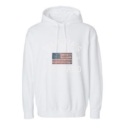 Marthas Vineyard Massachusetts American Flag Usa Vintage Garment-Dyed Fleece Hoodie