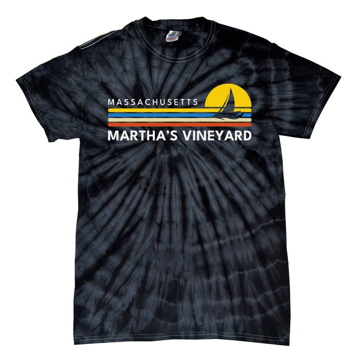 MarthaS Vineyard Massachusetts Ma Souvenirs Vintage Retro Tie-Dye T-Shirt