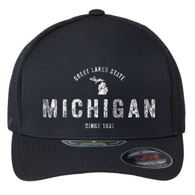 Michigan Vintage Sports Design Retro Mi Flexfit Unipanel Trucker Cap