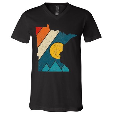 Minnesota Vintage State Map Mountains Hiking Pride Gift V-Neck T-Shirt