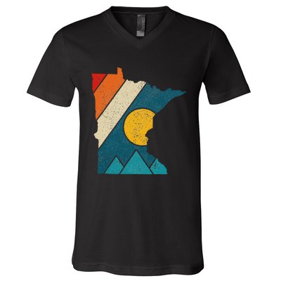 Minnesota Vintage State Map Mountains Hiking Pride Gift V-Neck T-Shirt