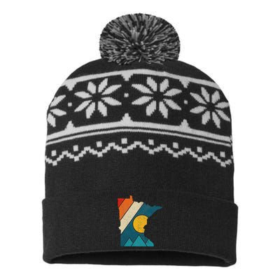 Minnesota Vintage State Map Mountains Hiking Pride Gift USA-Made Snowflake Beanie