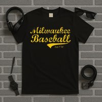 Milwaukee Wisconsin Baseball Fan Retro Vintage T-Shirt