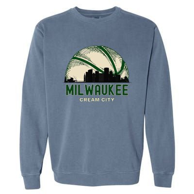 Milwaukee Wisconsin Cream City Skyline Retro Basketball Garment-Dyed Sweatshirt