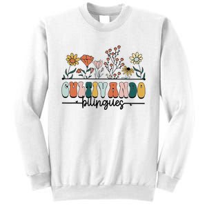 Maestra Wild Flowers Cultivando Bilingues Spanish Teacher Sweatshirt