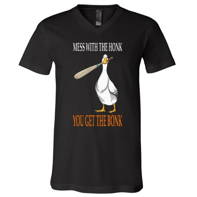 Mess With The Honk Goose Game Gamer Wooden Club Computer V-Neck T-Shirt