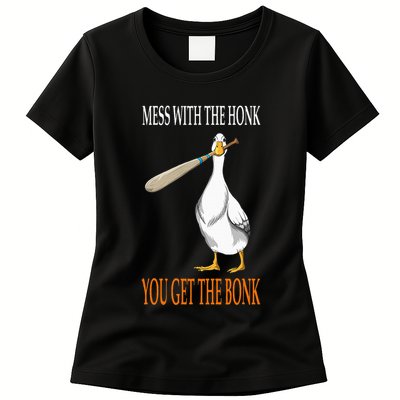 Mess With The Honk Goose Game Gamer Wooden Club Computer Womens T-Shirt