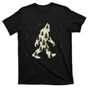 Merry Xmas Funny Bigfoot Santa Squatch Christmas Tree Cute T-Shirt