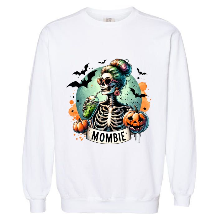 Mombie Zombie Spooky Mama Retro Garment-Dyed Sweatshirt