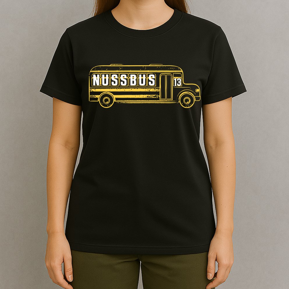 Nussbus 13 T-Shirt