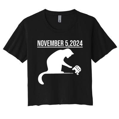 November 5 2024 The Revenge Of The Cat Ladies Cats Kamala Women's Crop Top Tee