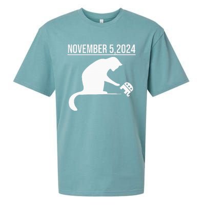 November 5 2024 The Revenge Of The Cat Ladies Cats Kamala Sueded Cloud Jersey T-Shirt