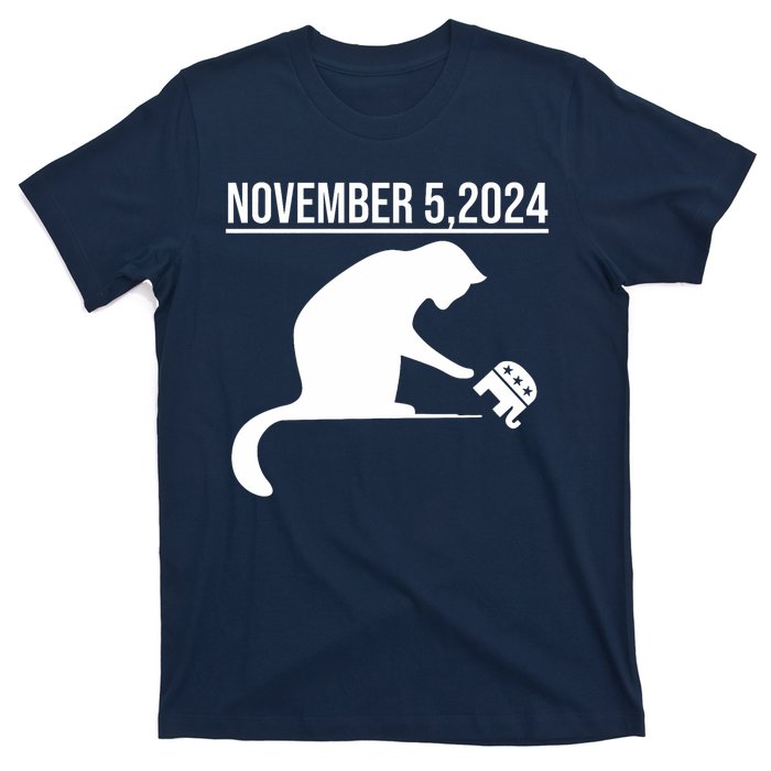 November 5 2024 The Revenge Of The Cat Ladies Cats Kamala T-Shirt