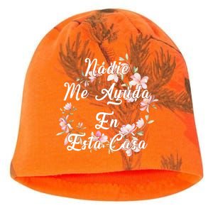 Nadie Me Ayuda En Esta Casa Funny Gift Kati - Camo Knit Beanie