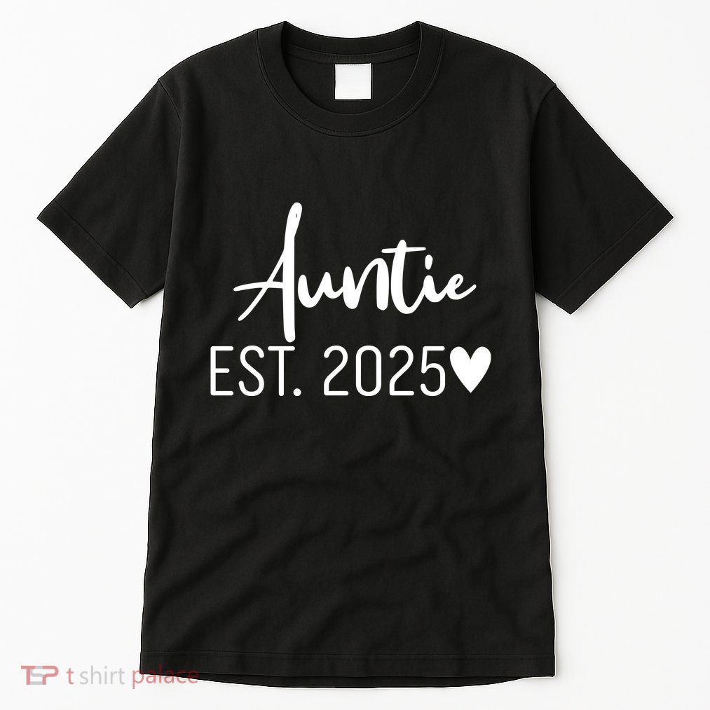 New Auntie Est. 2025 Tall T-Shirt