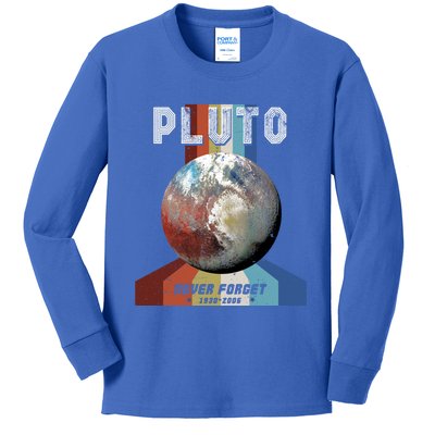 Nerdy Astronomy Space Science Vintage Never Forget Pluto Gift Kids Long Sleeve Shirt