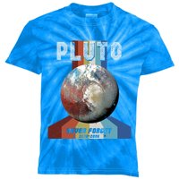 Nerdy Astronomy Space Science Vintage Never Forget Pluto Gift Kids Tie-Dye T-Shirt