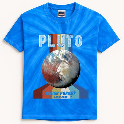 Nerdy Astronomy Space Science Vintage Never Forget Pluto Gift Kids Tie-Dye T-Shirt