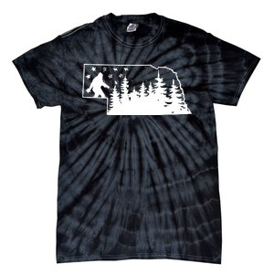 Nebraska Bigfoot American Flag Sasquatch Usa Flag Nebraska Tie-Dye T-Shirt