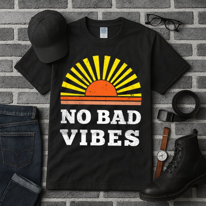 No Bad Vibes Retro Summer Sunset Think Positive Wellbeing Tall T-Shirt