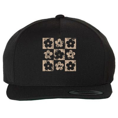 Neutral Checkerboard Daisy Flowers Retro Boho Floral Wool Snapback Cap