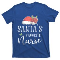 Nurse Christmas Day Santas Favorite Nurse Gift Cute Great Gift T-Shirt