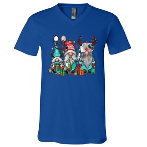 Nurse Christmas Gnomes Stethoscope Nursing Xmas Scrub Top Rn Meaningful Gift V-Neck T-Shirt