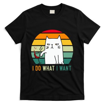 Naughty Cat I Do What I Want Funny Cat Vintage Retro T-Shirt