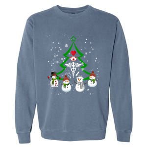 Nurse Christmas Snow Ugly Nurse Christmas Tree Gift Garment-Dyed Sweatshirt