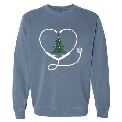 Nurse Christmas Tree Snowflake Stethoscope Cool Xmas Heart Cute Gift Garment-Dyed Sweatshirt