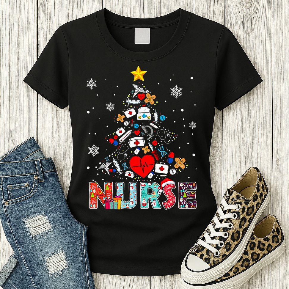 Nurse Christmas Tree Stethoscope RN LPN Scrub Nursing Xmas  Womens T-Shirt