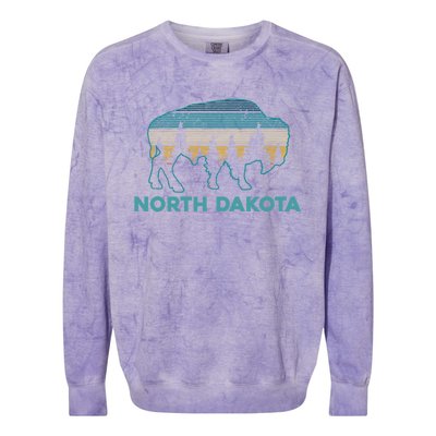 North Dakota Bison Vintage American Buffalo Souvenir Gift Colorblast Crewneck Sweatshirt