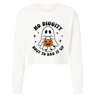 No Diggity Bout To Bag It Up Cute Retro Halloween Cropped Pullover Crew