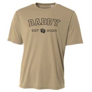 New Daddy Est 2025 New Papa 2025 IM Promoted To Dad 2025 Cooling Performance Crew T-Shirt