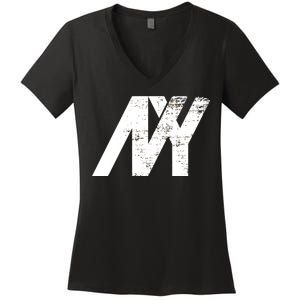 New York NY Grunge Women's V-Neck T-Shirt