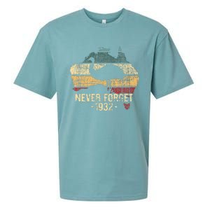 Never Forget 1932 Emu War Emu Lover Zookeeper Sueded Cloud Jersey T-Shirt