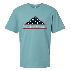 Never Forget American Folded Flag Military Memorial Design Sueded Cloud Jersey T-Shirt