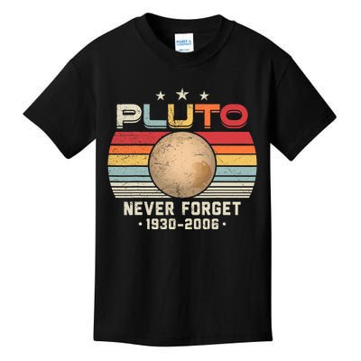 Never Forget Pluto Vintage Nerdy Astronomy Space Science Kids T-Shirt