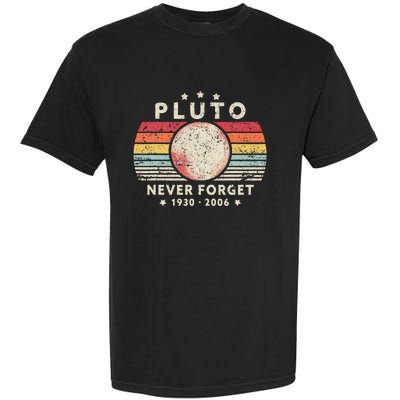 Never Forget Pluto Retro Funny Space Science Garment-Dyed Heavyweight T-Shirt