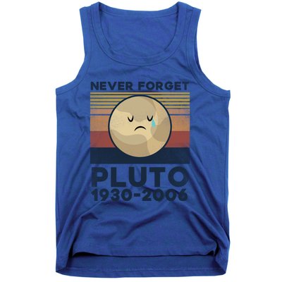 Never Forget Pluto Vintage Gift Tank Top