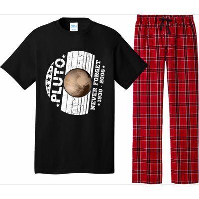 Never Forget Pluto Gift Funny Astronomy Planet Graphic Cool Gift Pajama Set