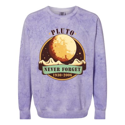 Never Forget Pluto Cute Gift Retro Style Funny Space Science Gift Colorblast Crewneck Sweatshirt