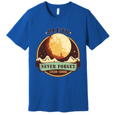 Never Forget Pluto Cute Gift Retro Style Funny Space Science Gift Premium T-Shirt