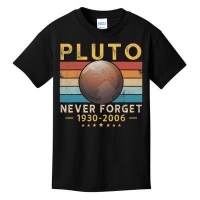 Never Forget Pluto Retro Style Vintage Funny Space Science Kids T-Shirt