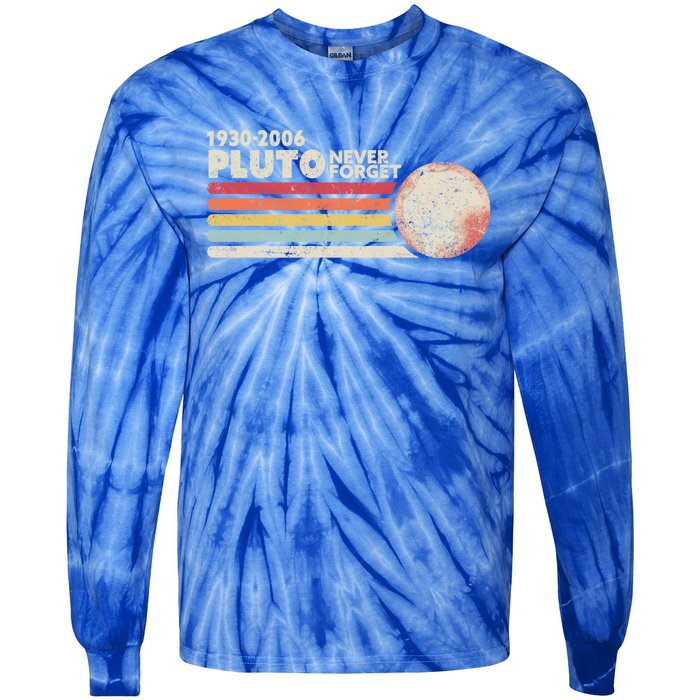 Never Forget Pluto Retro Science Gift Tie-Dye Long Sleeve Shirt