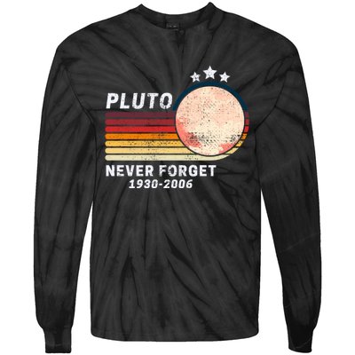 Never Forget Pluto, Retro Style Funny Space Tie-Dye Long Sleeve Shirt