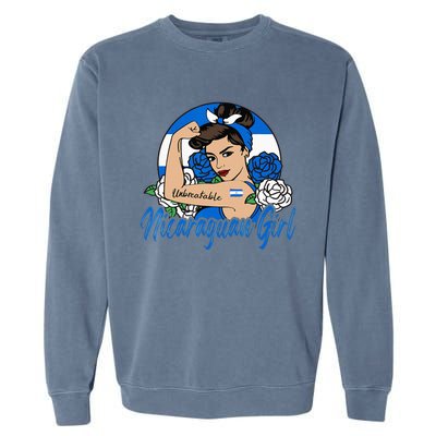 Nicaragua Girl Nicaraguan Mujer Nicaraguense Flag Garment-Dyed Sweatshirt