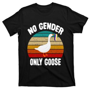 No Gender Only Goose Cute Animal Love Retro Lgbt Pride Month T-Shirt