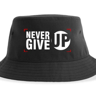 Never Give Up Sustainable Bucket Hat